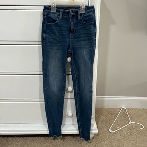 American eagle jeans!